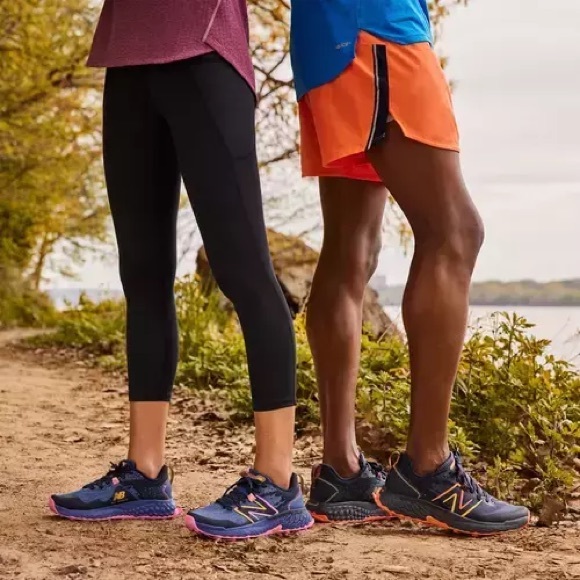 New Balance Hierro V7 Trail Running Shoes / Sneakers - Night Sky w/ Vibrant Pink - Picture 10 of 11